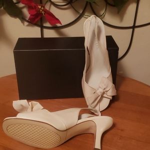 Aerosoles cream scandals